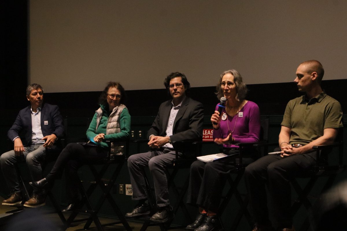 My Edmonds News – Local panel discusses vulture capitalism and vanishing local&nbsp;news